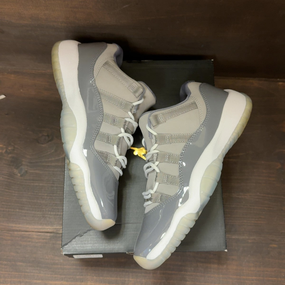 Jordan 11 Retro Cool Grey (2021) (GS) Size 4.5Y (Pre-Owned) - Image 2