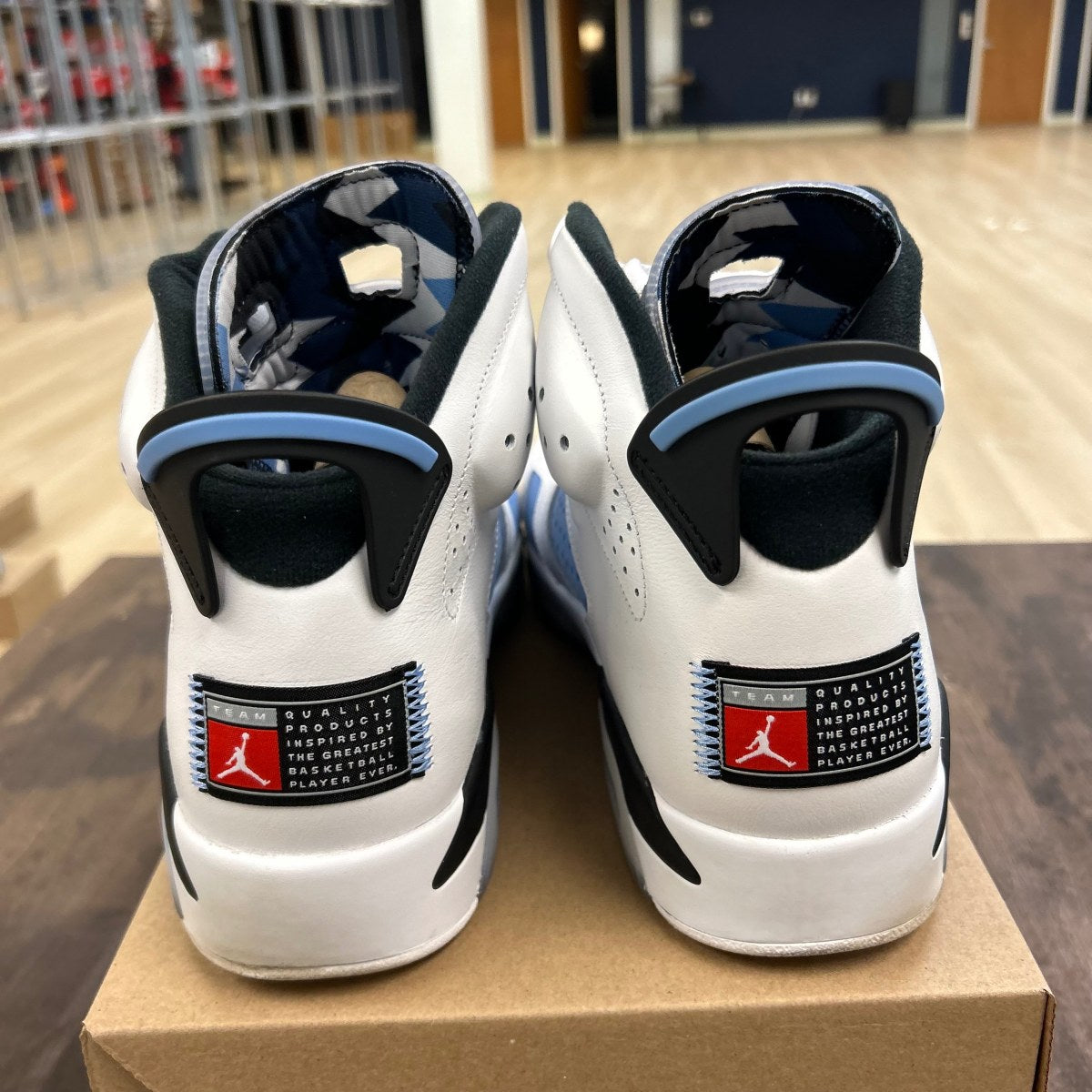 Jordan 6 Retro UNC White Size 10.5 (Pre-Owned) - Image 4