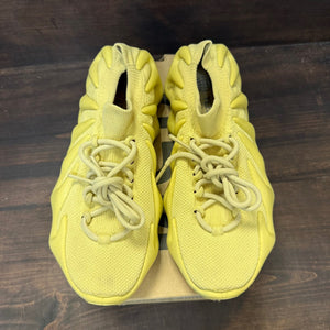 adidas Yeezy 450 Sulfur Size 9 (Pre-Owned) - Image 2