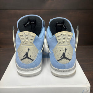 Jordan 4 Retro University Blue Size 8.5 (Pre-Owned)