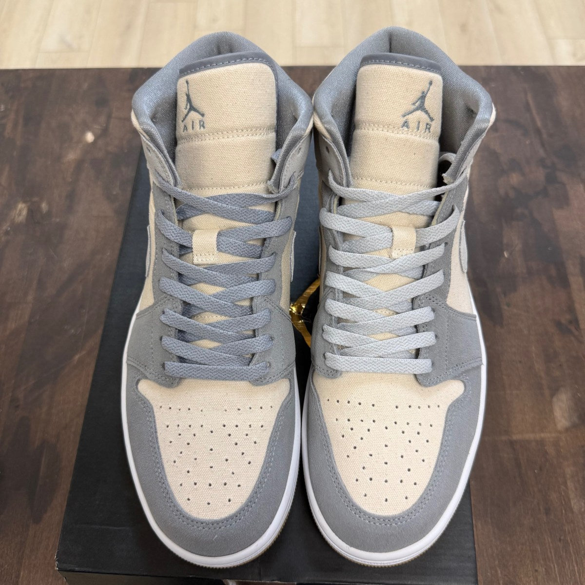 Jordan 1 Mid SE Coconut Milk Particle Grey - Image 2