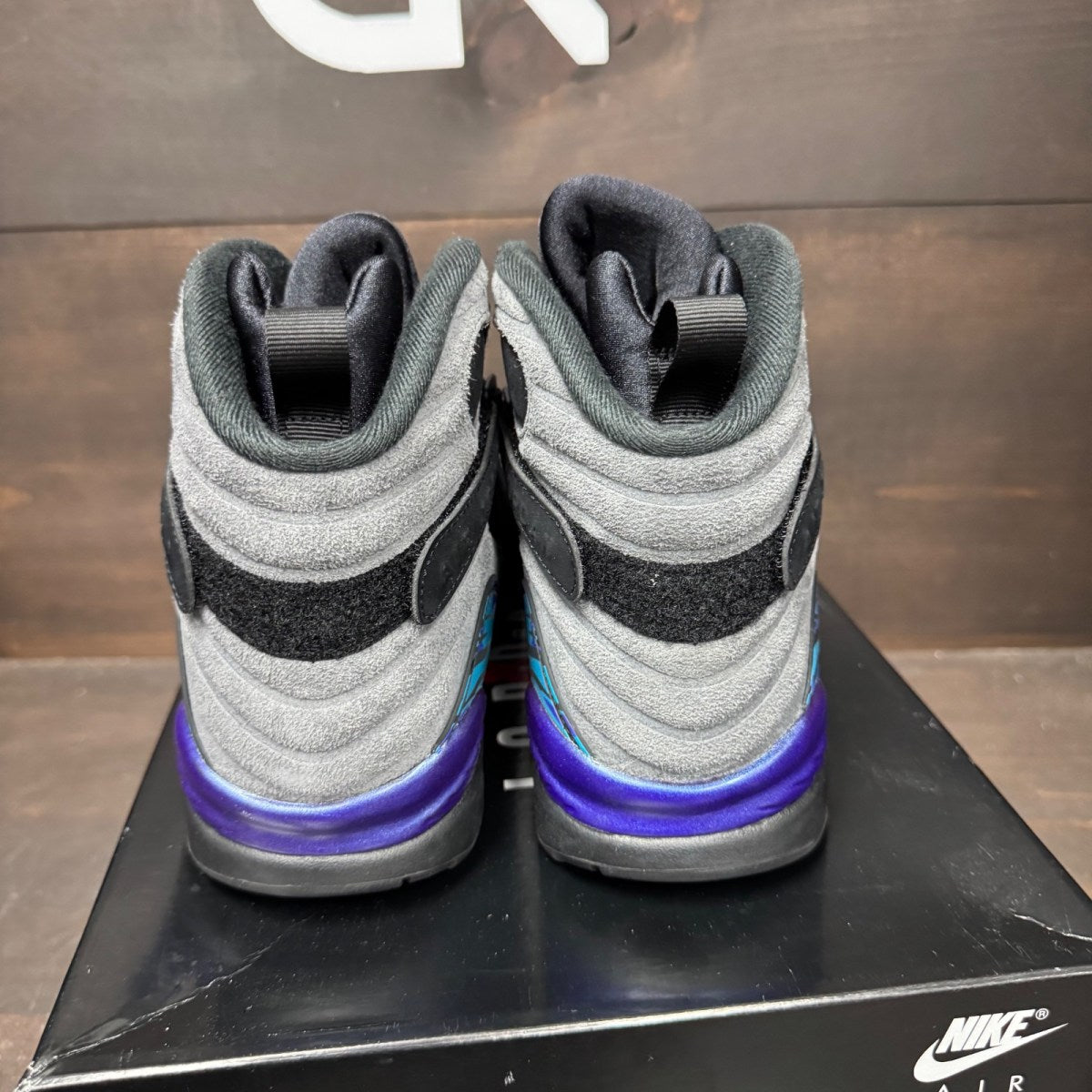 Jordan 8 Retro Aqua (2025) Size 10 (Pre-Owned) - sole