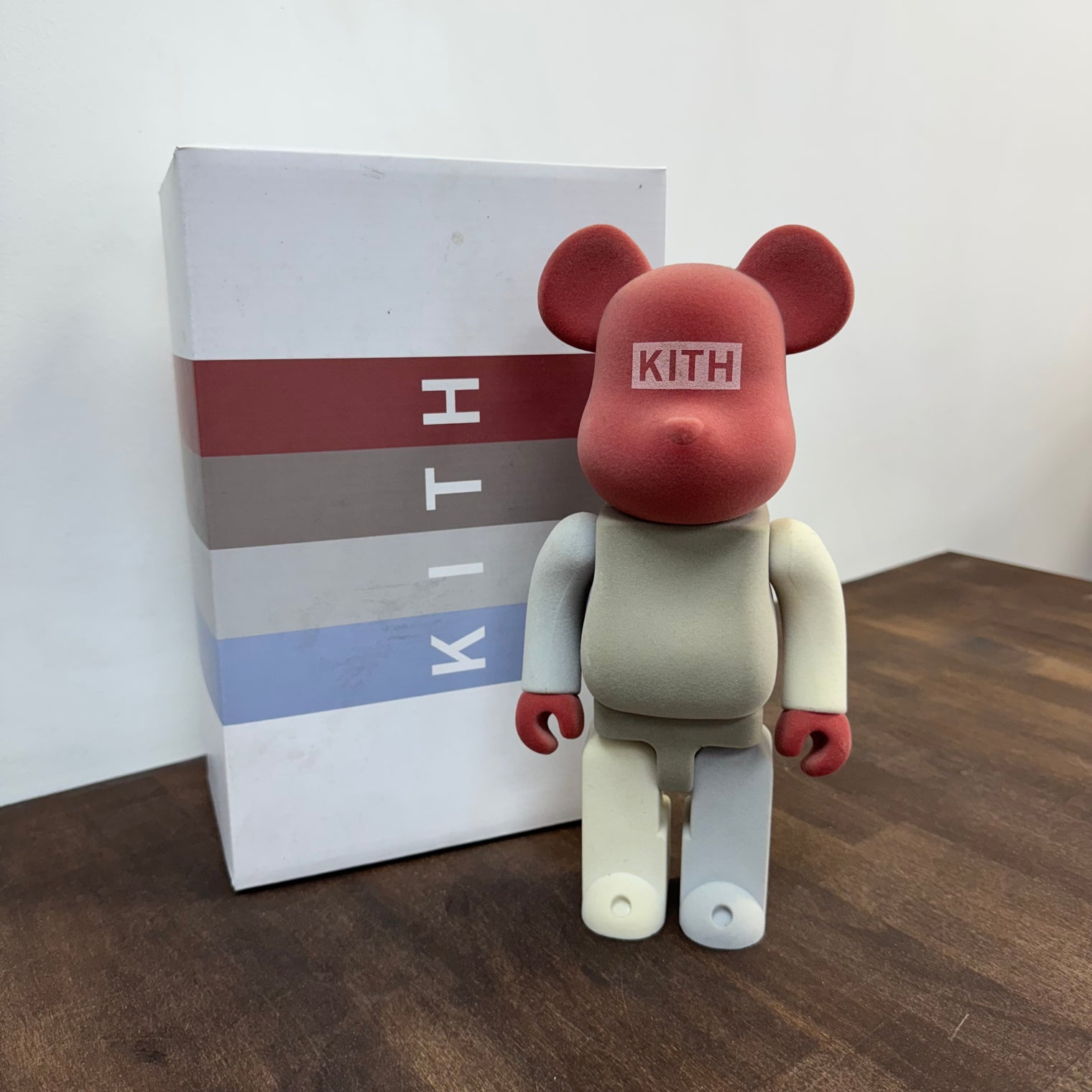 Bear Brick Kith Molecule (US Exclusive) 100% & 400% Set (Displayed)