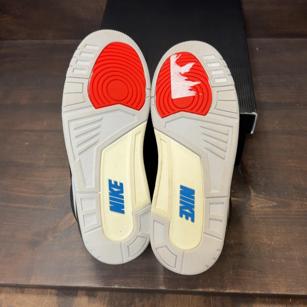 Jordan 3 Retro OG Rare Air - Image 8