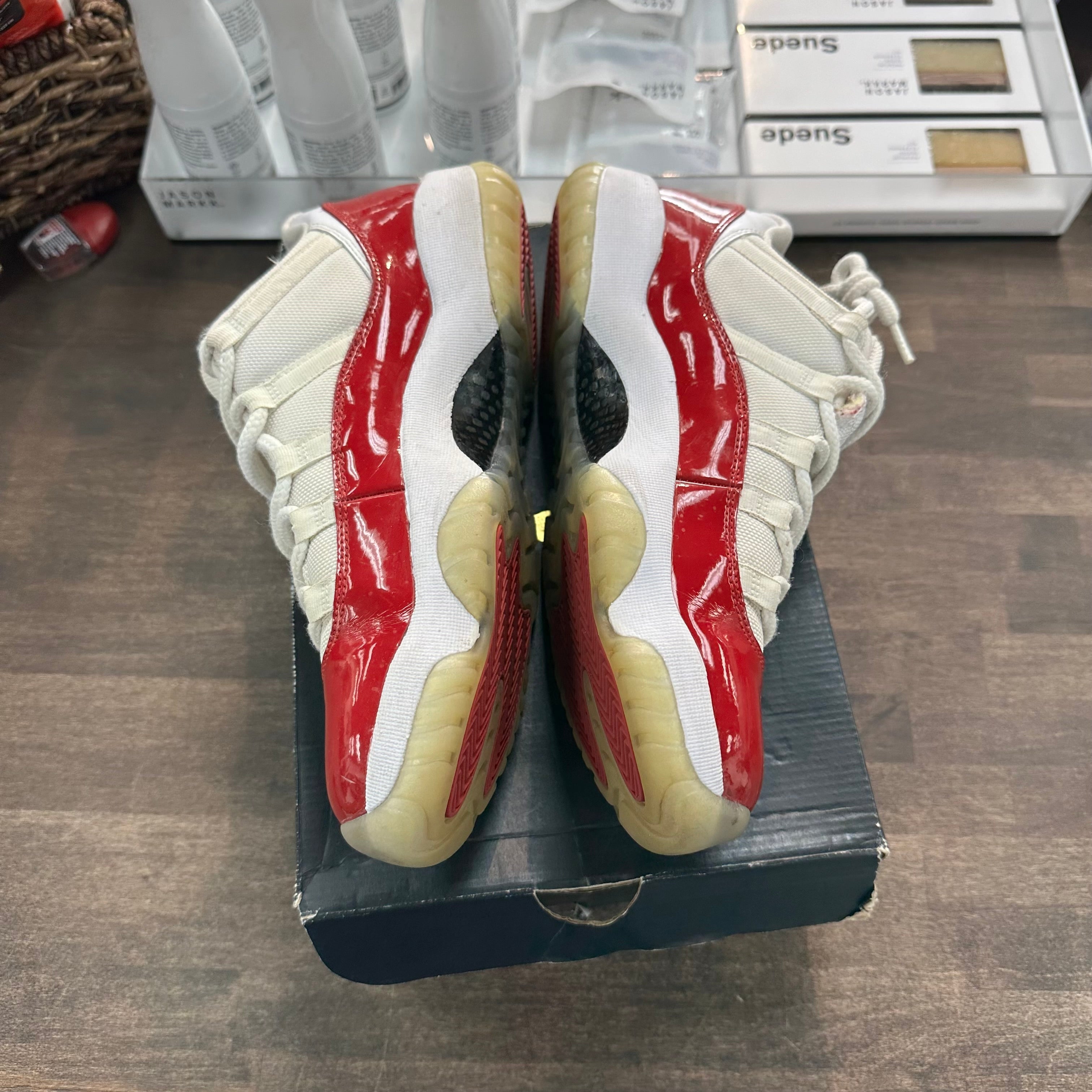 Jordan Air Jordan 11 Low Cherry (2016) () Size 9 (Pre-Owned) - Image 5