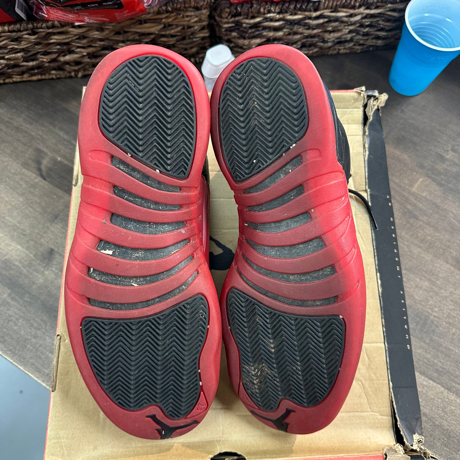 Flu Game Jordan 12 Retro (2016) (USED)