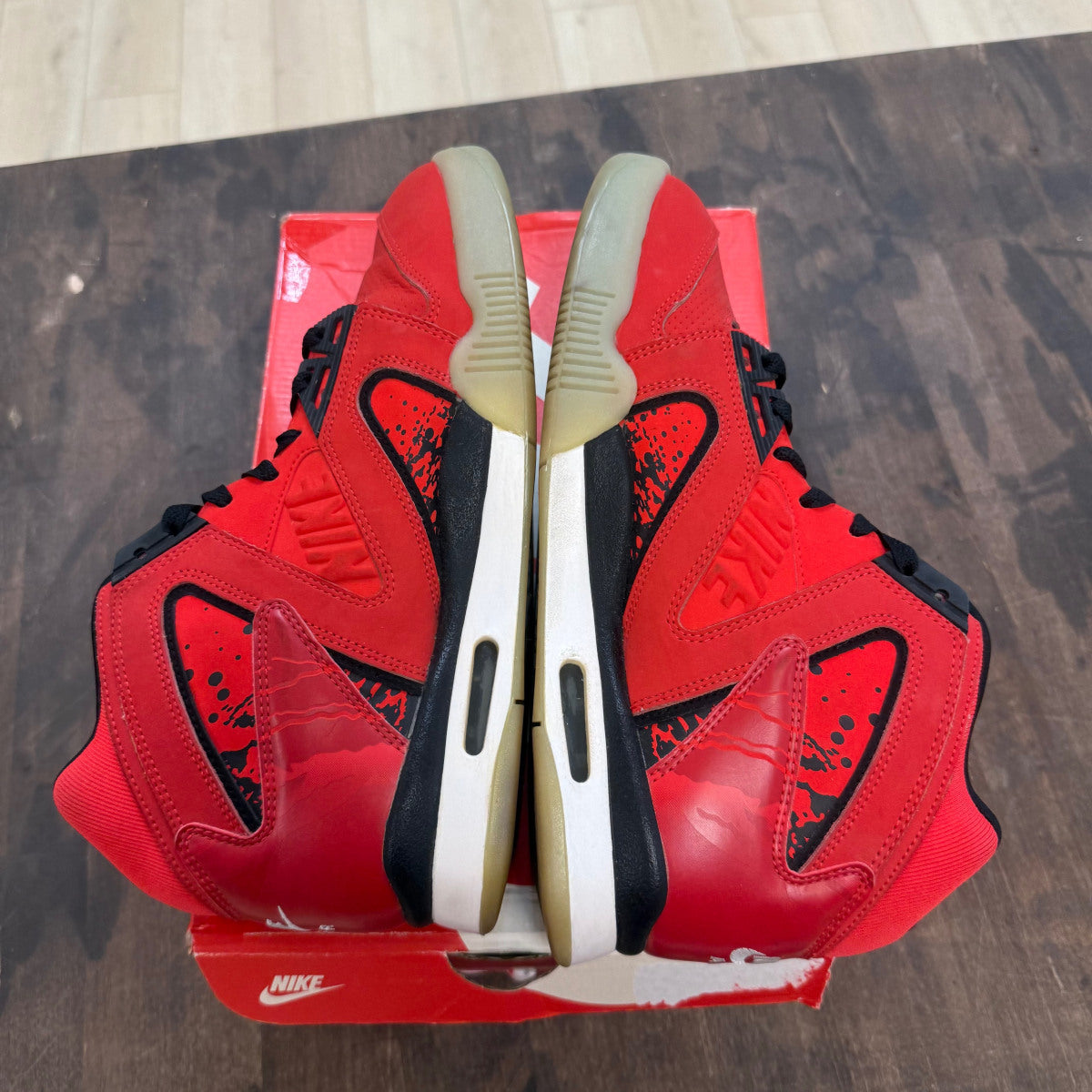 Nike Air Tech Challenge Hybrid Chilling Red - Image 4