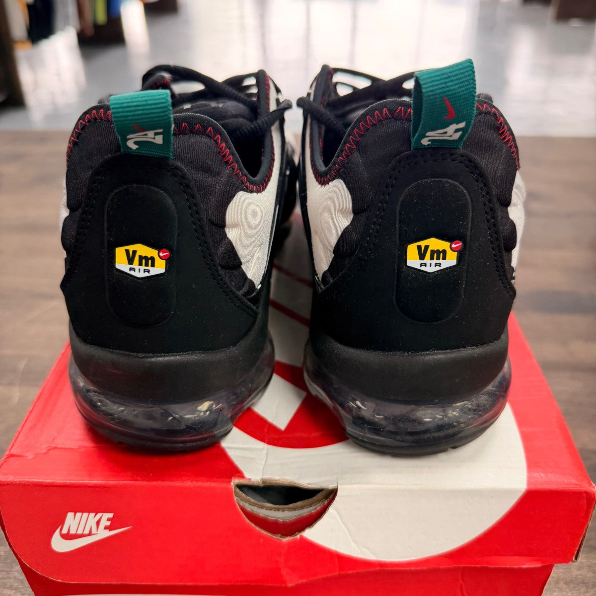 Nike Air VaporMax Plus Griffey - Image 4