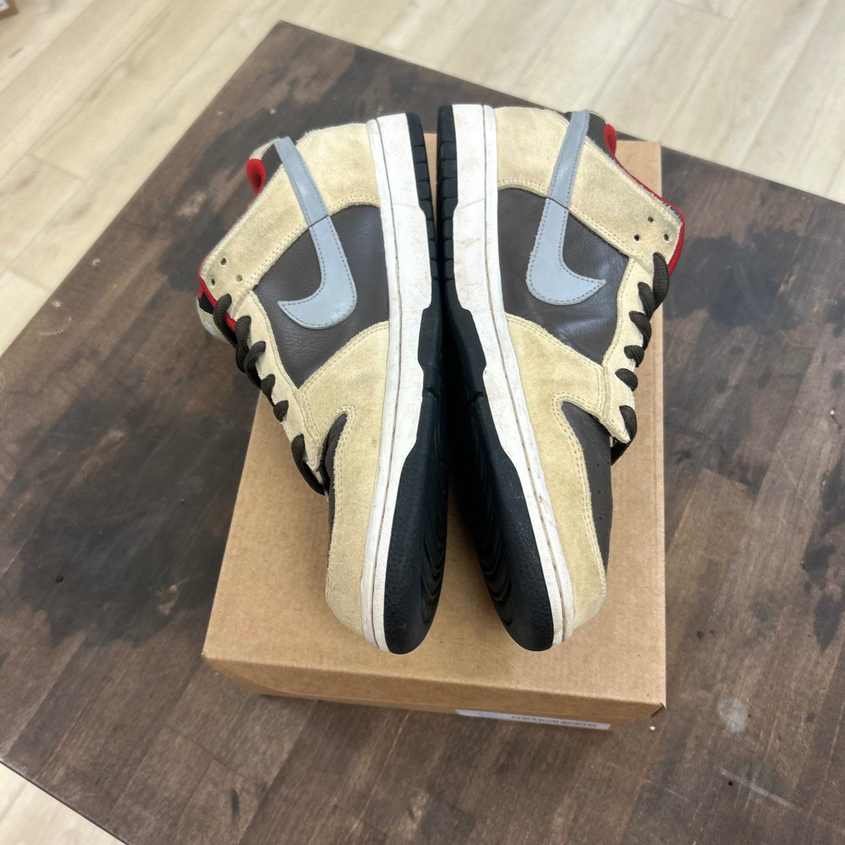 Nike SB Dunk Low Dark Chocolate Linen Size 11 (Pre-Owned) - Image 3