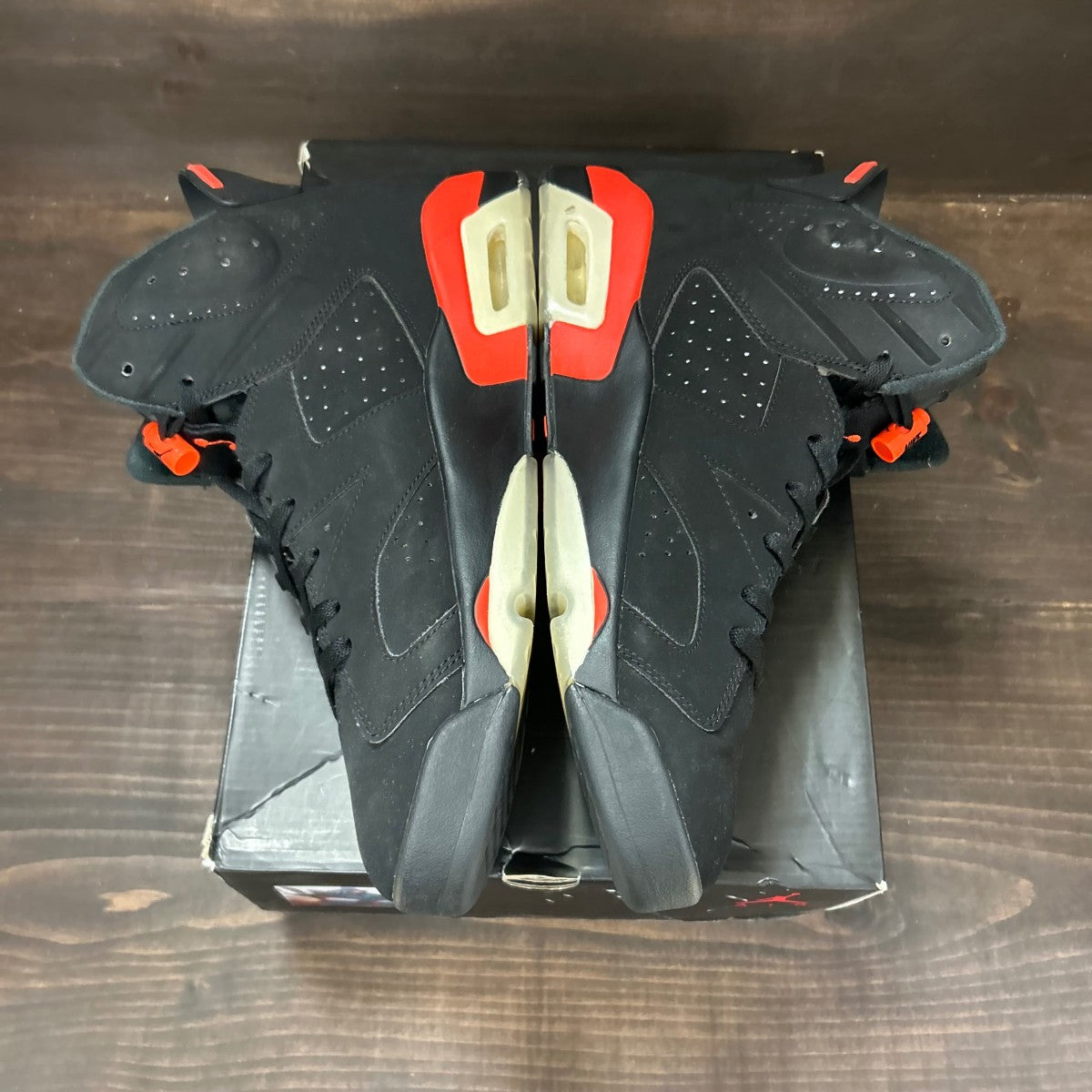 Jordan 6 Retro Black Infrared (2019) - Image 4