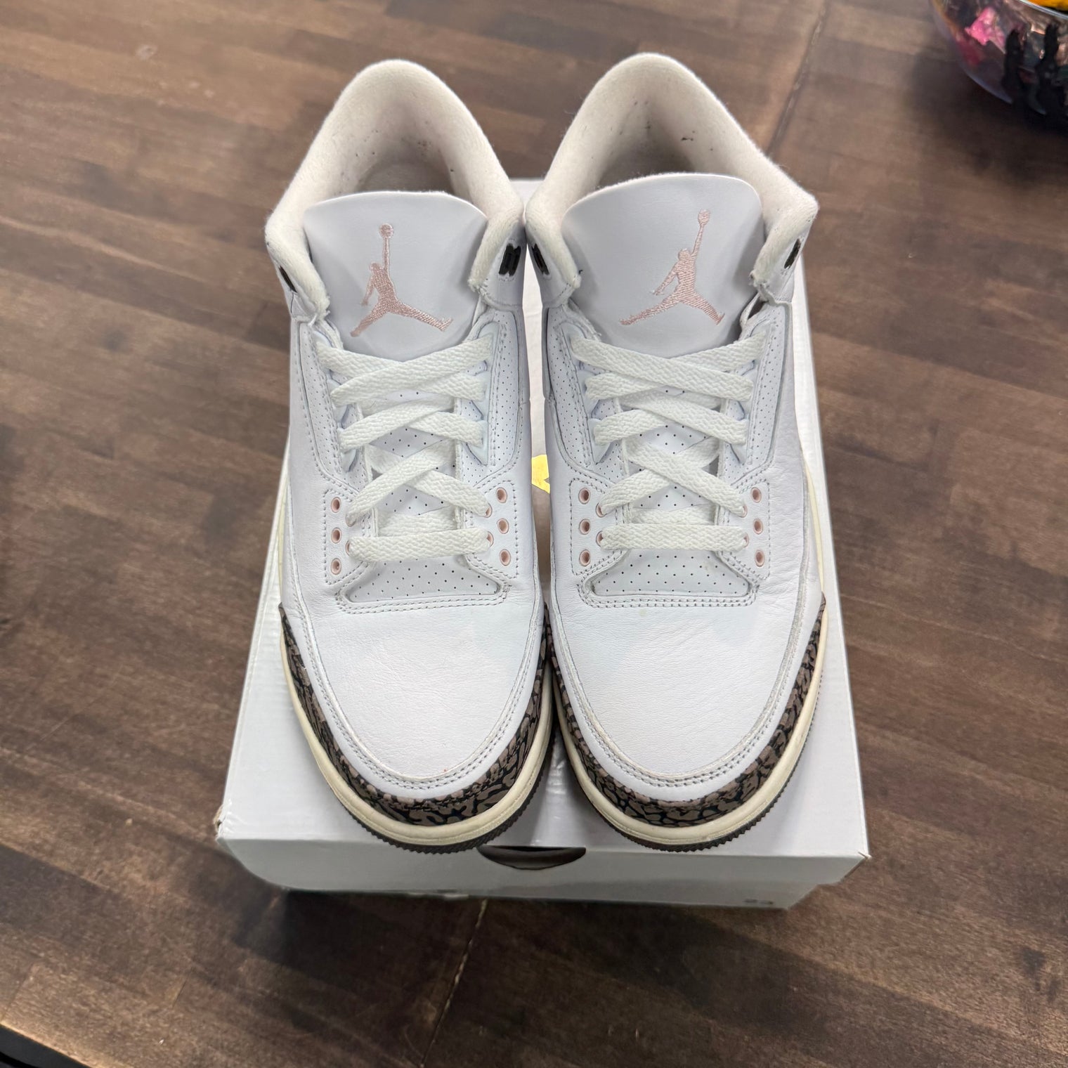 Neapolitan Jordan 3 Retro (W) (USED)