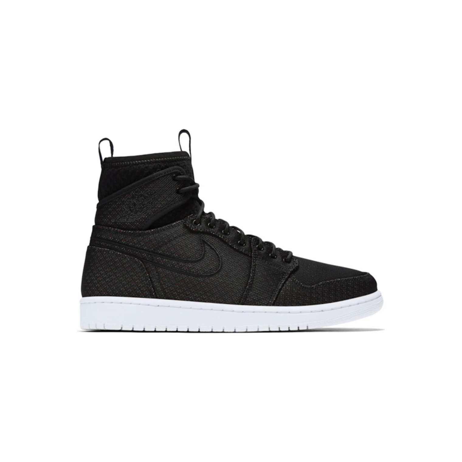 jordan_1_retro_ultra_high_black_white_0