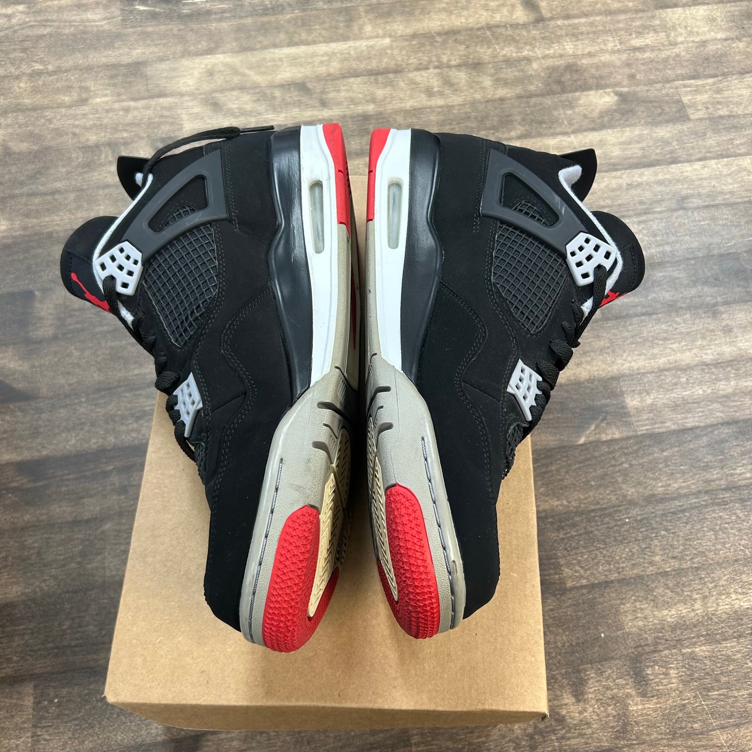 Bred Jordan 4 2019 (USED, No Box)