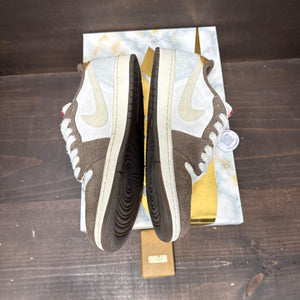 Jordan 1 Retro Low OG Year of the Rabbit Size 10 (Pre-Owned) - side