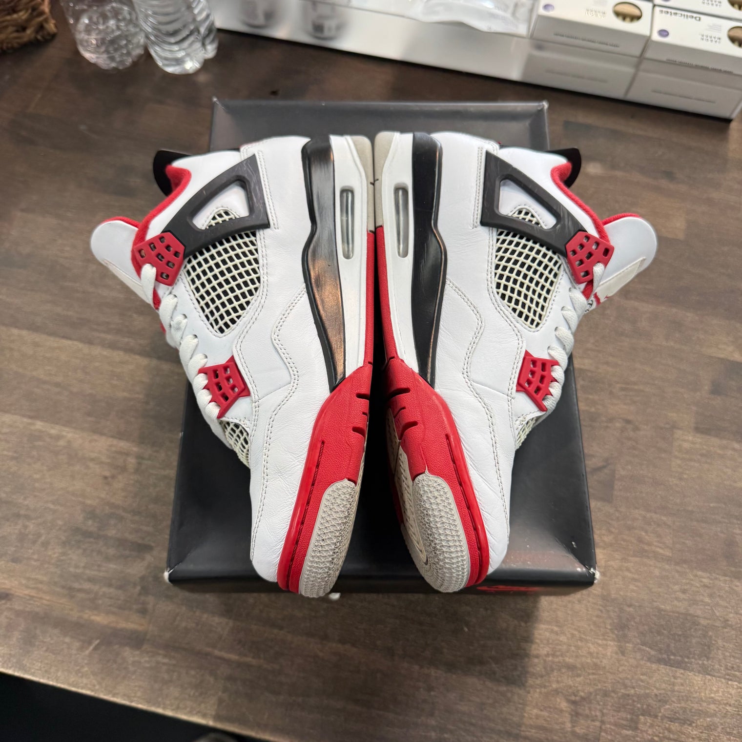 Fire Red Jordan 4 2020 (USED)