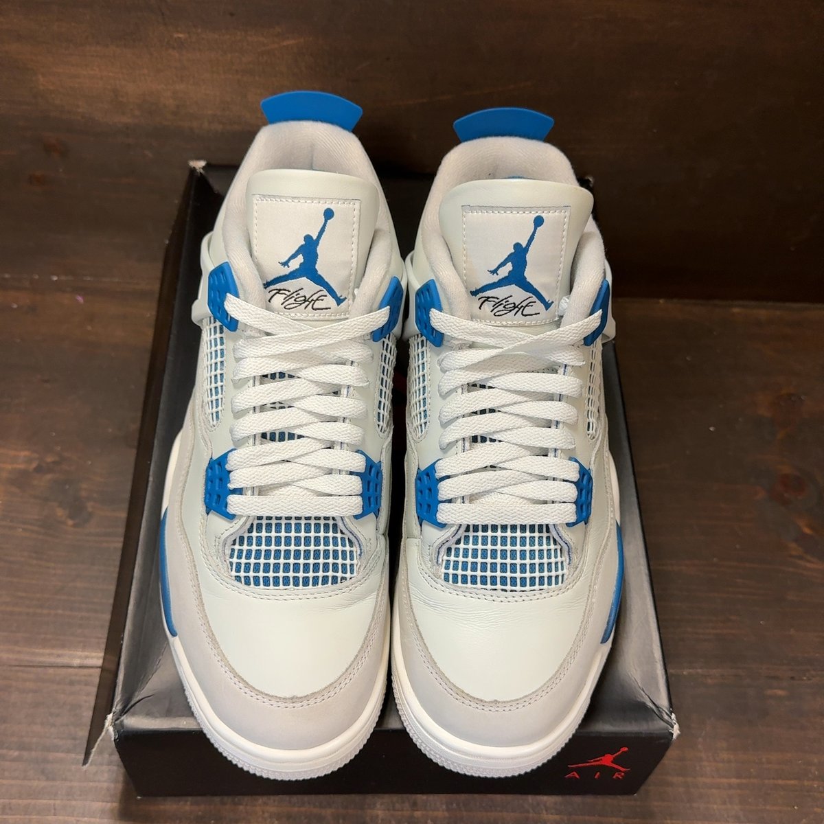 Jordan 4 Retro Military Blue (2024) Size 8.5 (Pre-Owned) - tag