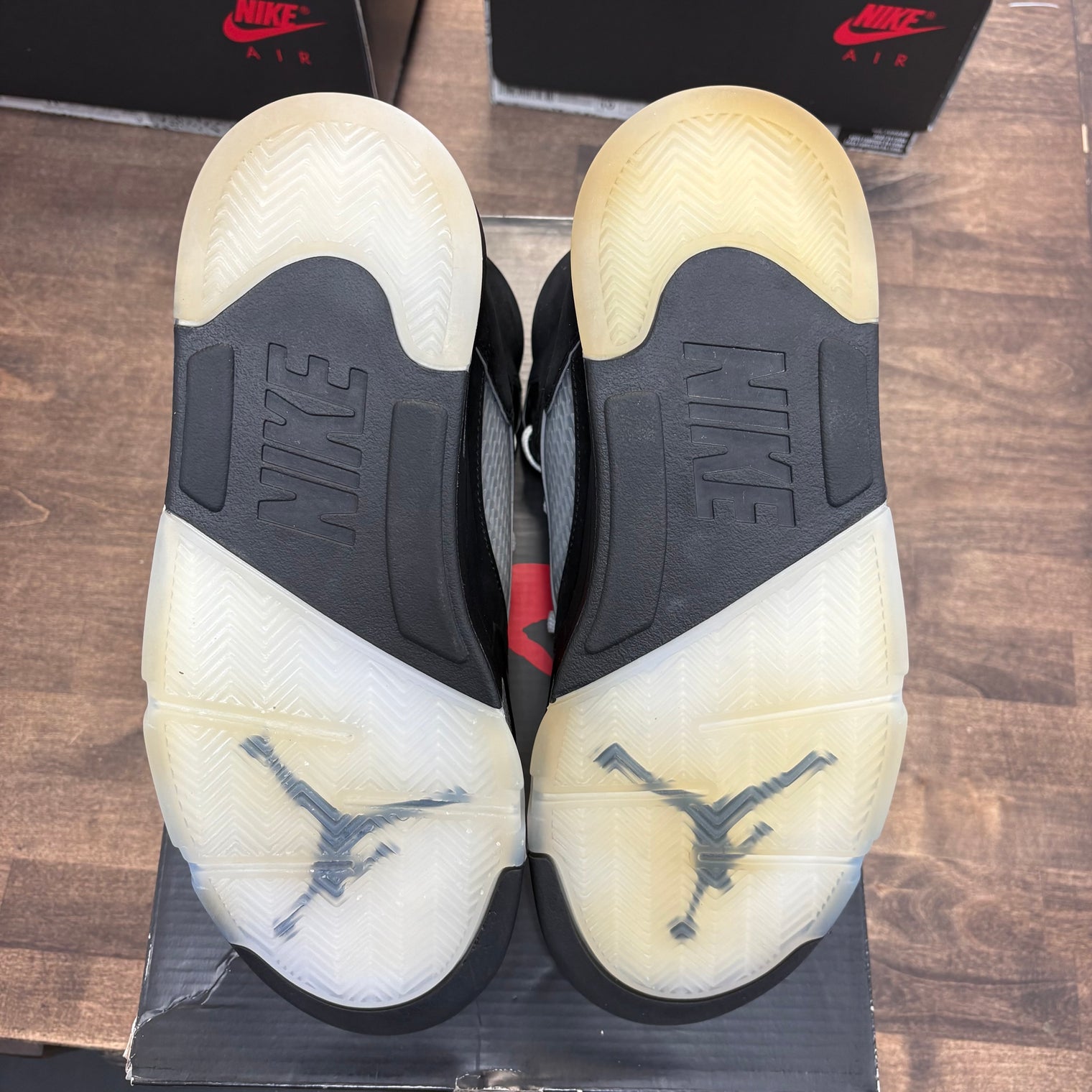 Black Metallic Jordan 5 (2025) (USED)