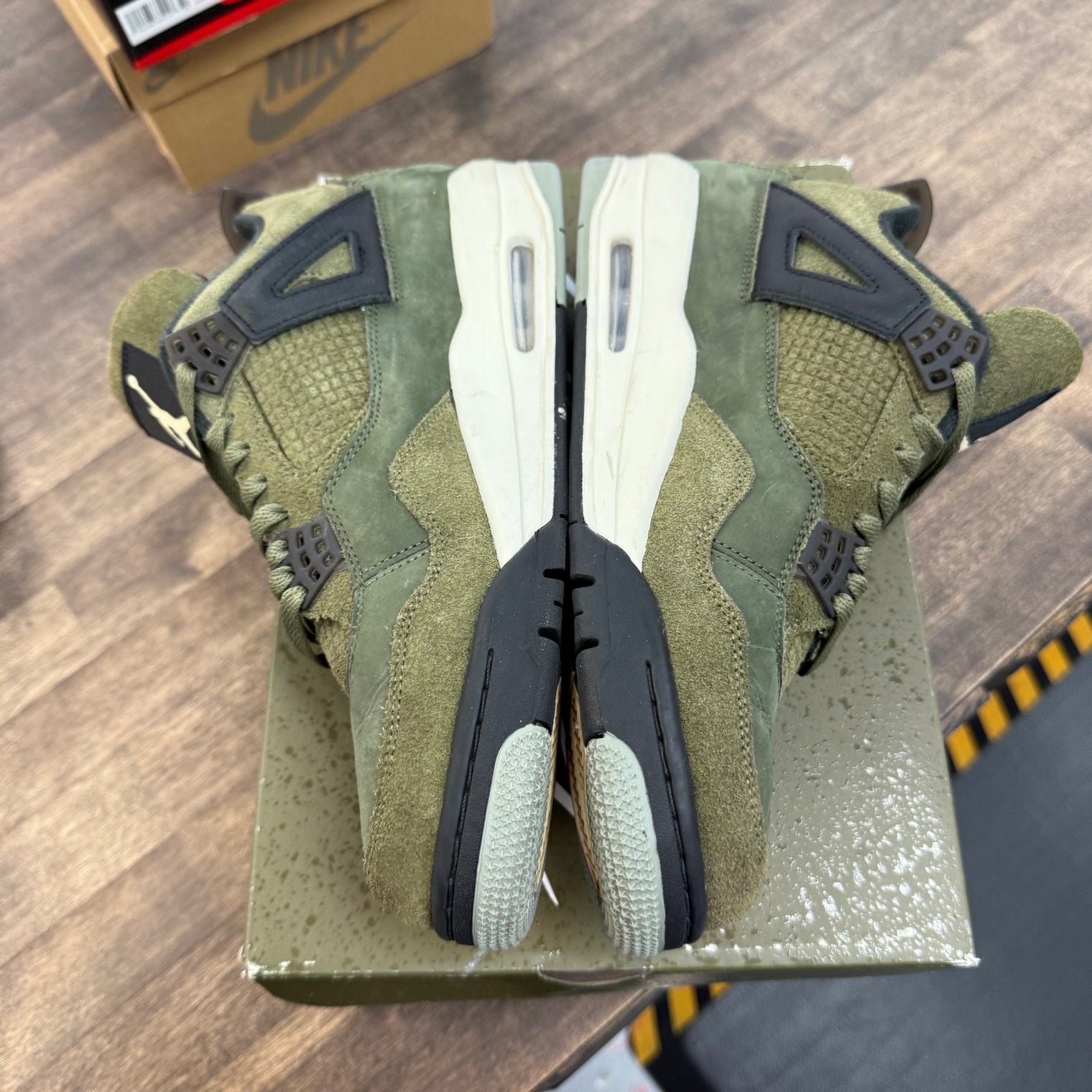 Craft Olive Jordan 4 Retro (Used)
