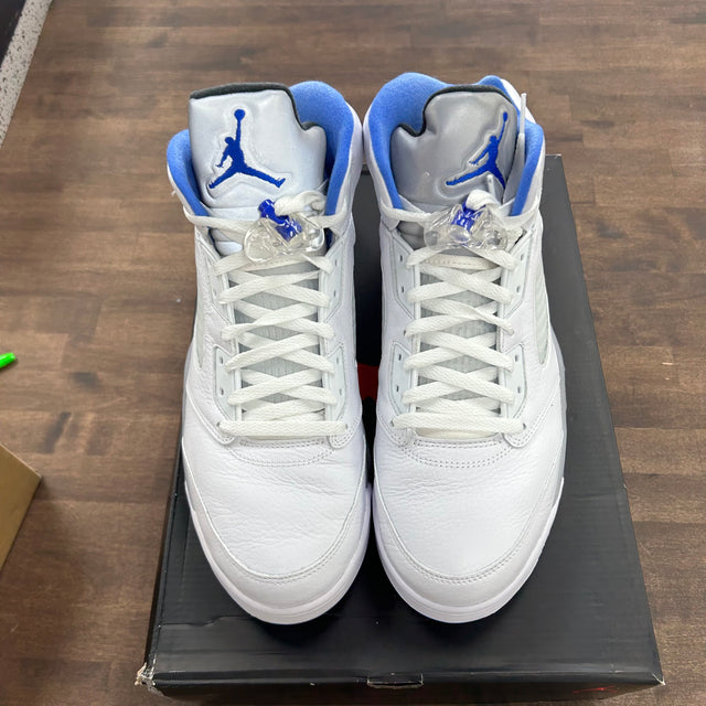 White Stealth Jordan 5 (2021) (USED)