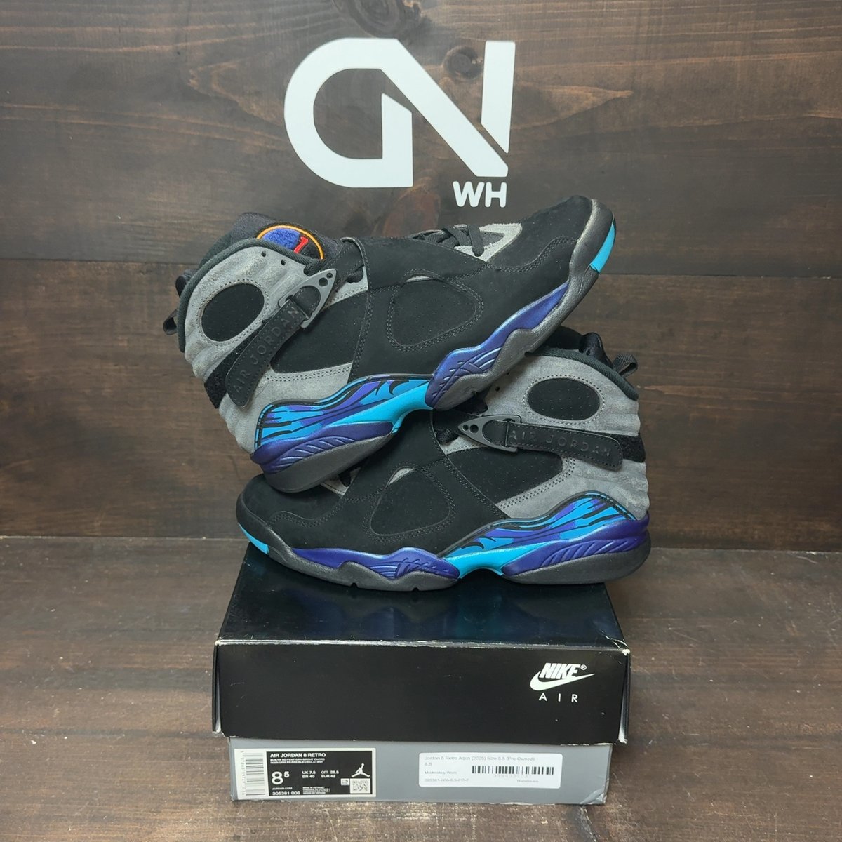 Jordan 8 Retro Aqua (2025) Size 8.5 (Pre-Owned) - front
