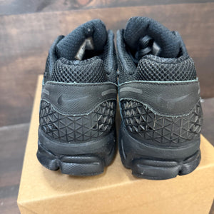 Nike Zoom Vomero 5 Triple Black Size 12 (Pre-Owned) - Image 3