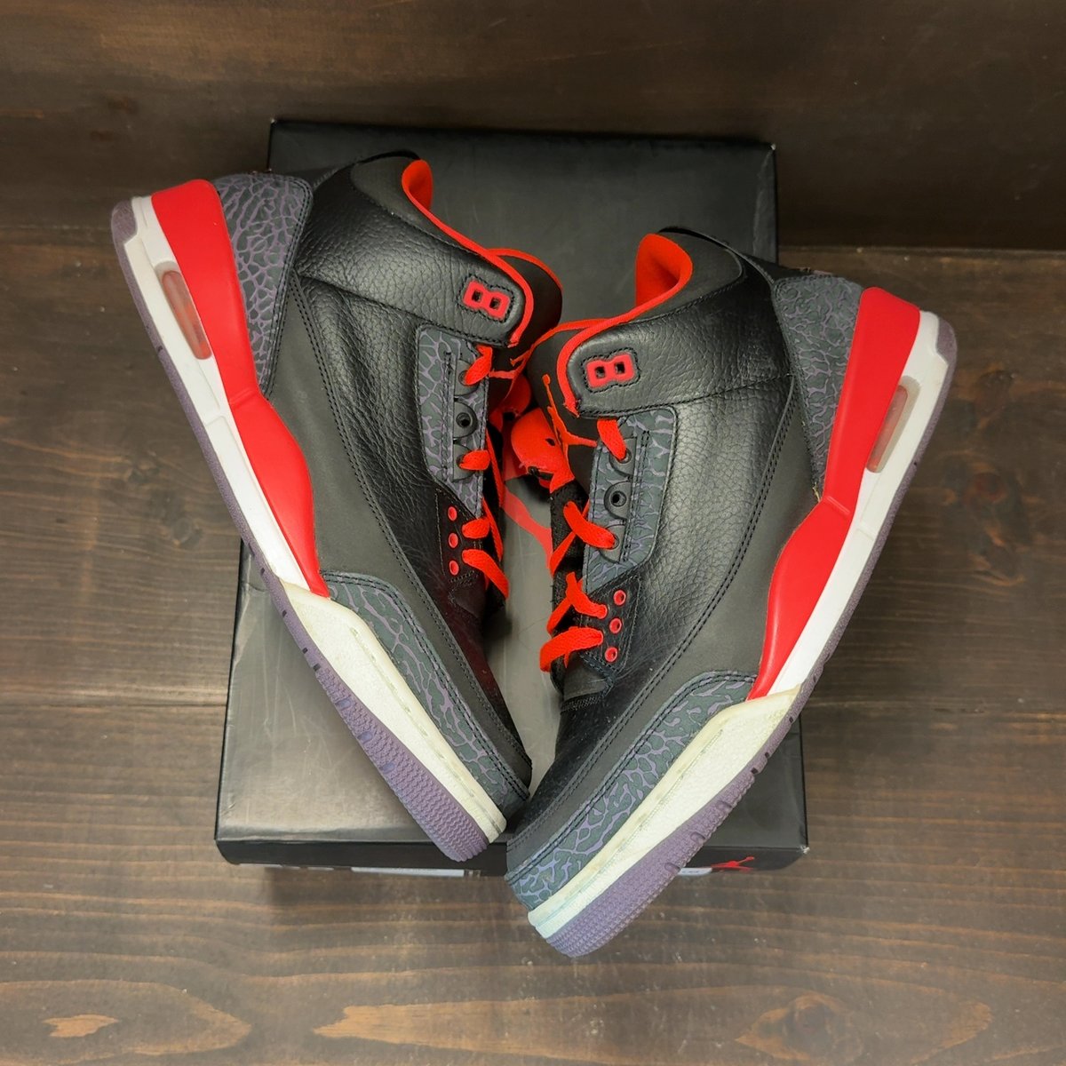 Jordan 3 Retro Crimson Size 12 (Pre-Owned) - back