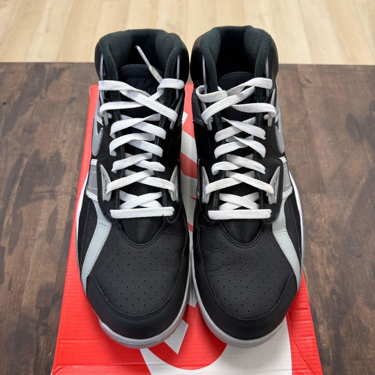 Nike Air Trainer SC High Raiders (2022) - Image 2