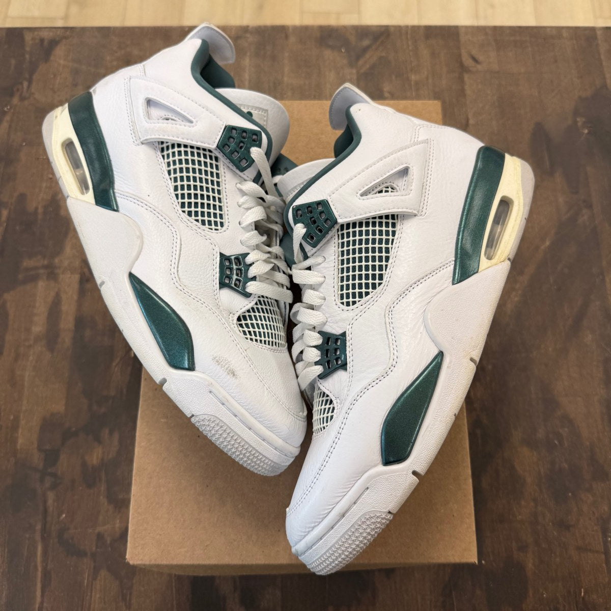 Jordan 4 Retro Oxidized Green Size 10 (Pre-Owned) - Image 1