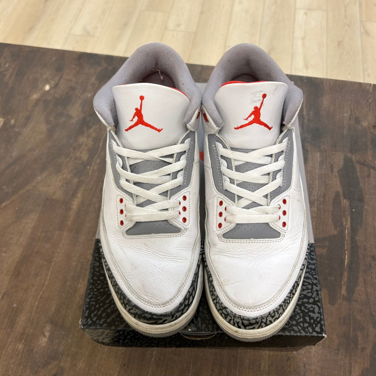 Jordan 3 Retro Fire Red (2022) Size 12 (Pre-Owned) - Image 2