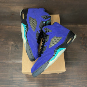 Jordan 5 Retro Alternate Grape Size 11 (Pre-Owned) - Image 2