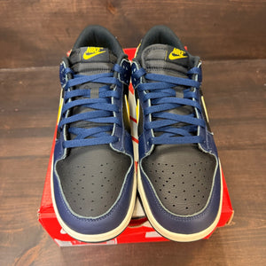 Nike Dunk Low Vintage Michigan - Image 3