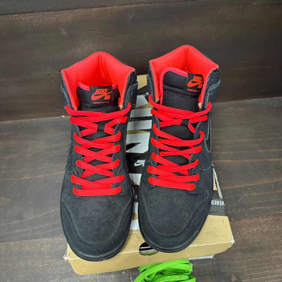 Nike SB Dunk High Black Safari Atomic Red - Image 2