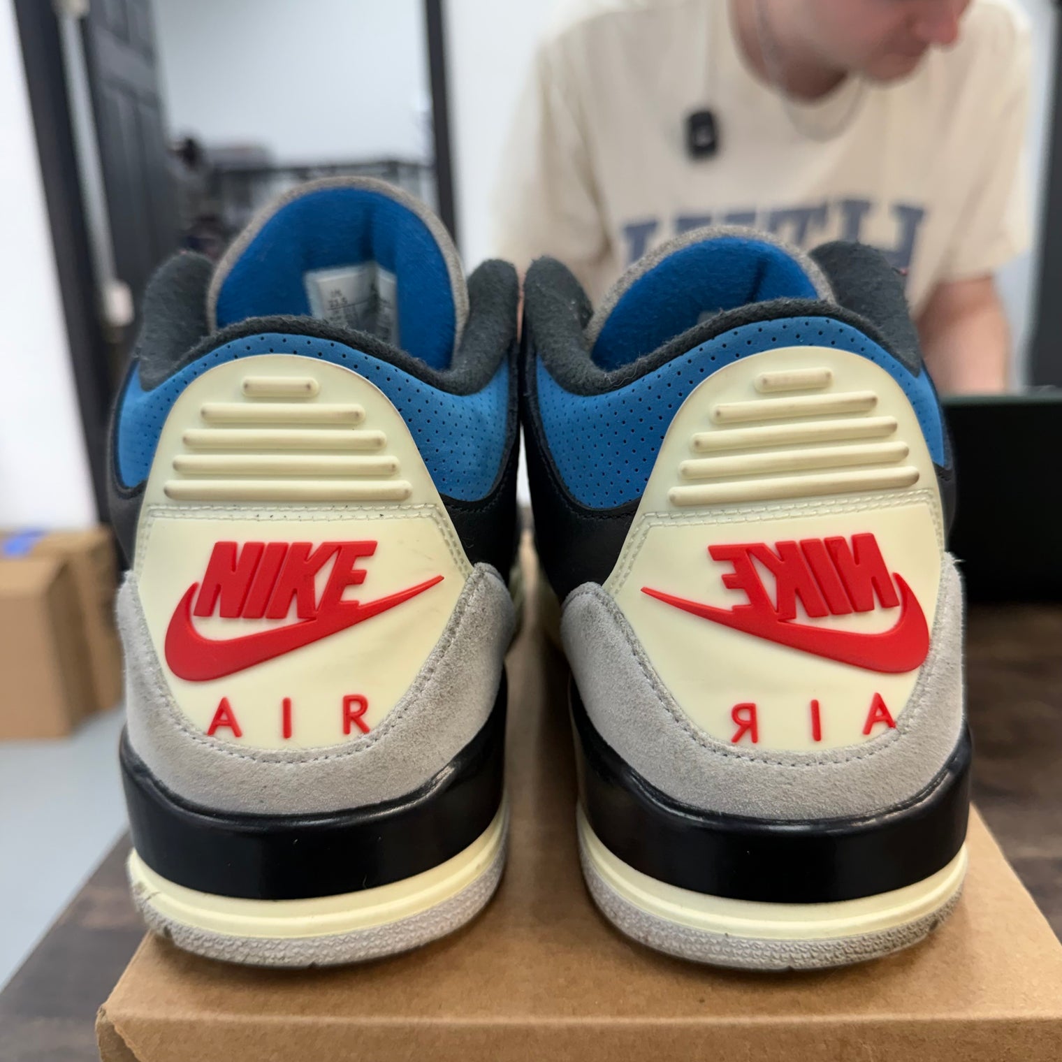 Rare Air Jordan 3 Retro (USED, No Box)