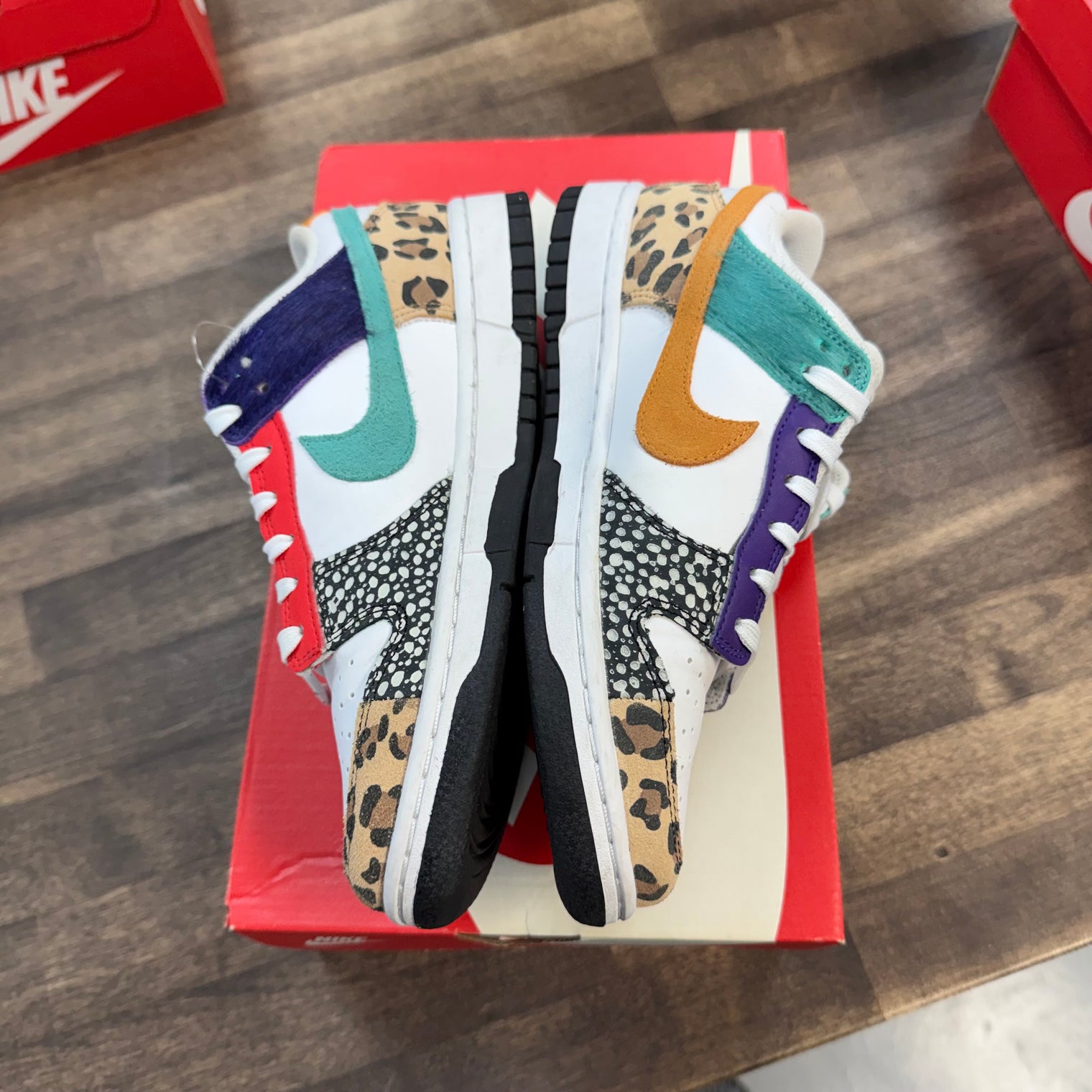 Nike Dunk Low Safari Mix (US 7.5W) (USED, Strong Smoke Smell)