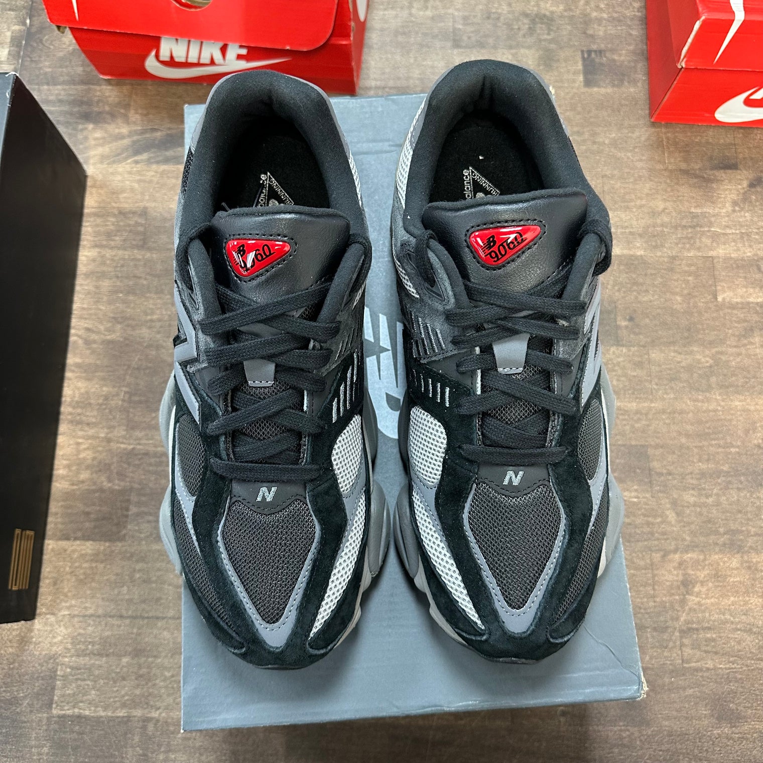 Black Castlerock New Balance 9060 (USED)