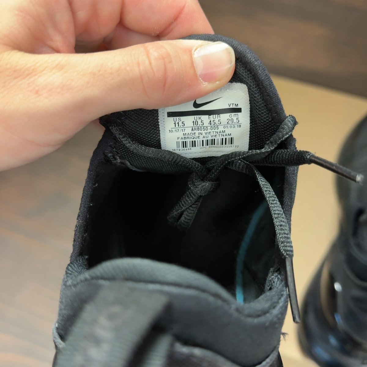 Nike Air Max 270 Triple Black Size 11.5 (Pre-Owned) - aux