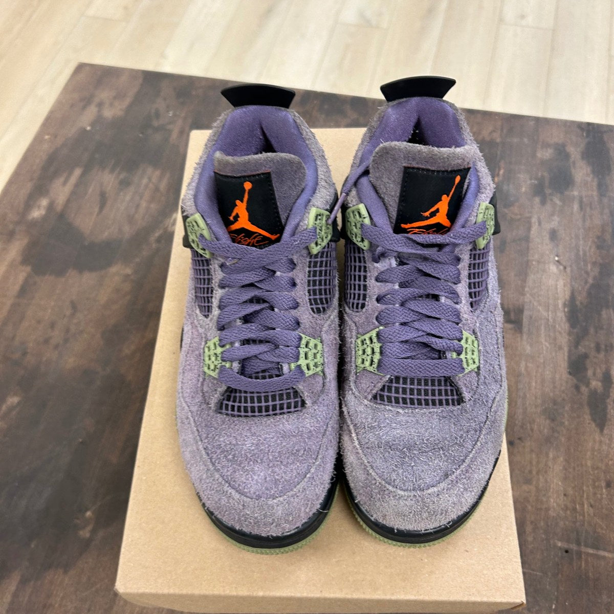 Jordan 4 Retro Canyon Purple (Women's) Size 7W (Pre-Owned) - Image 2