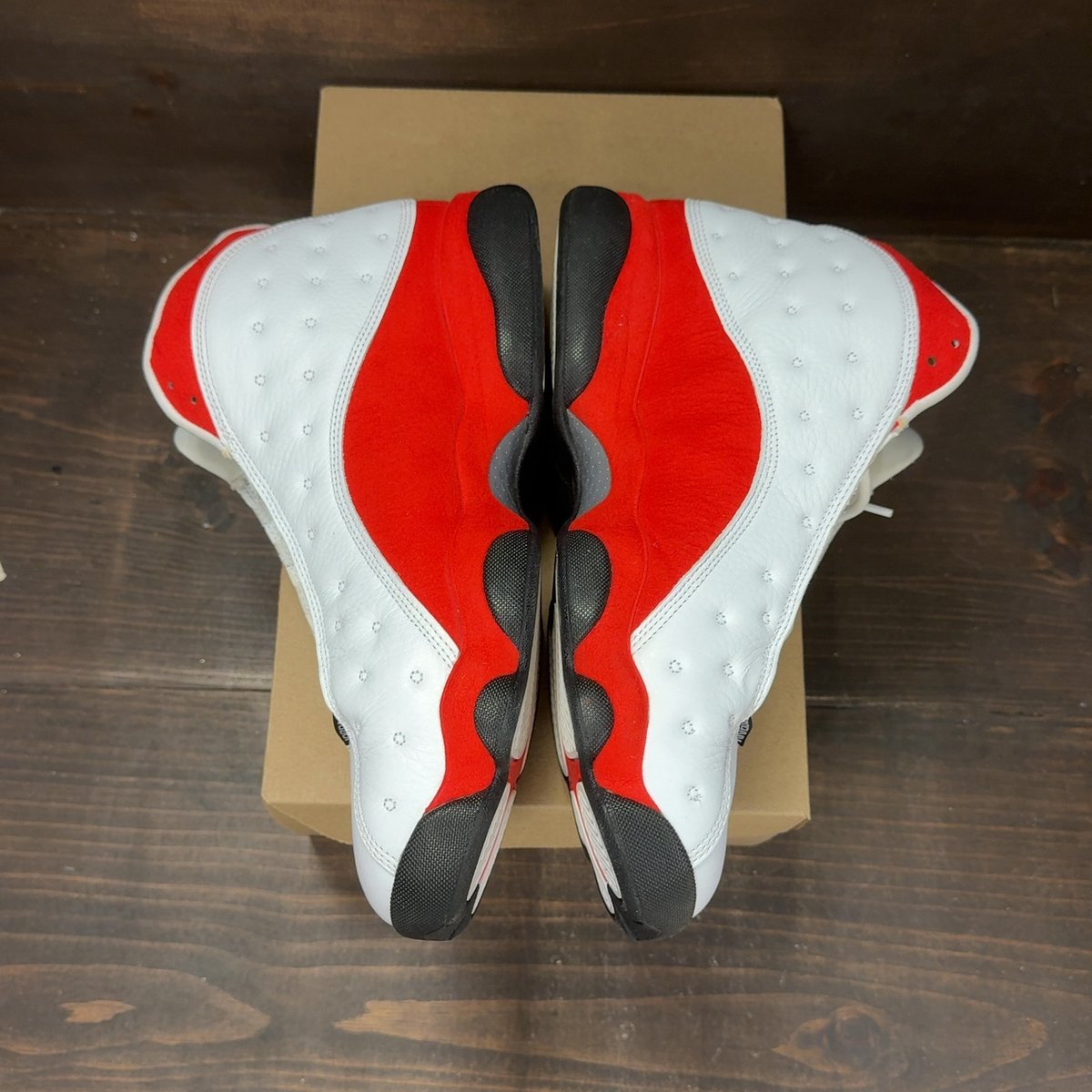 Jordan 13 Retro OG Chicago (2026) Size 11.5 (Pre-Owned) - aux