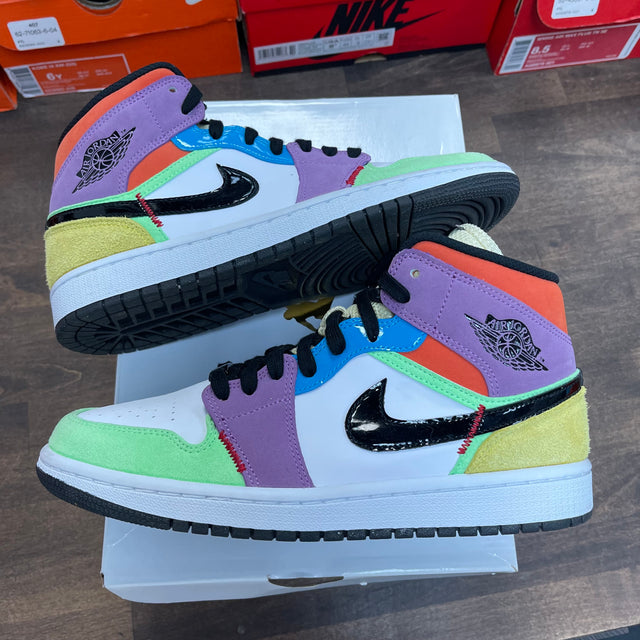 Multi-Color Jordan 1 Mid SE (W) (USED)