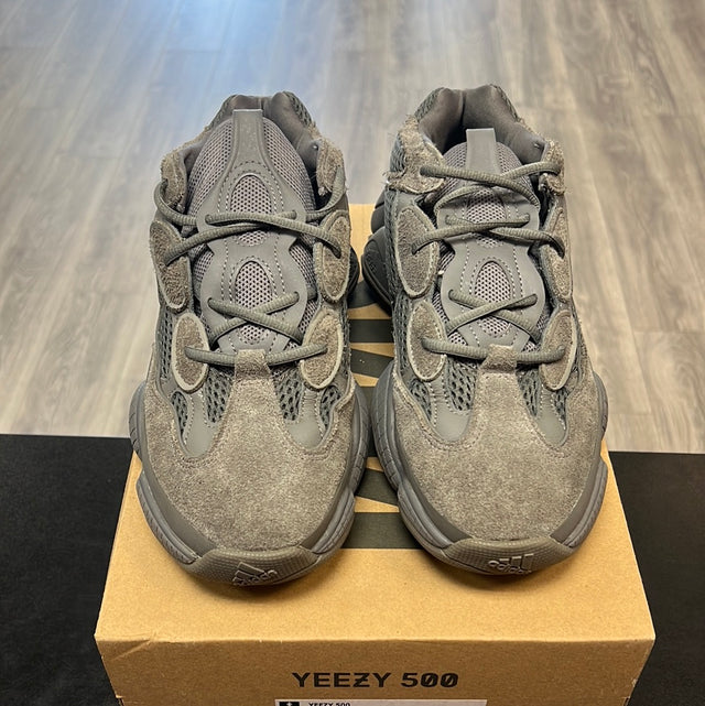 Yeezy 500 Granite (USED;NO INSOLE)
