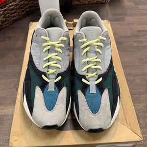 adidas Wave Runner Yeezy 700 V1 (USED) Size 12.5 (Pre-Owned) - Image 2