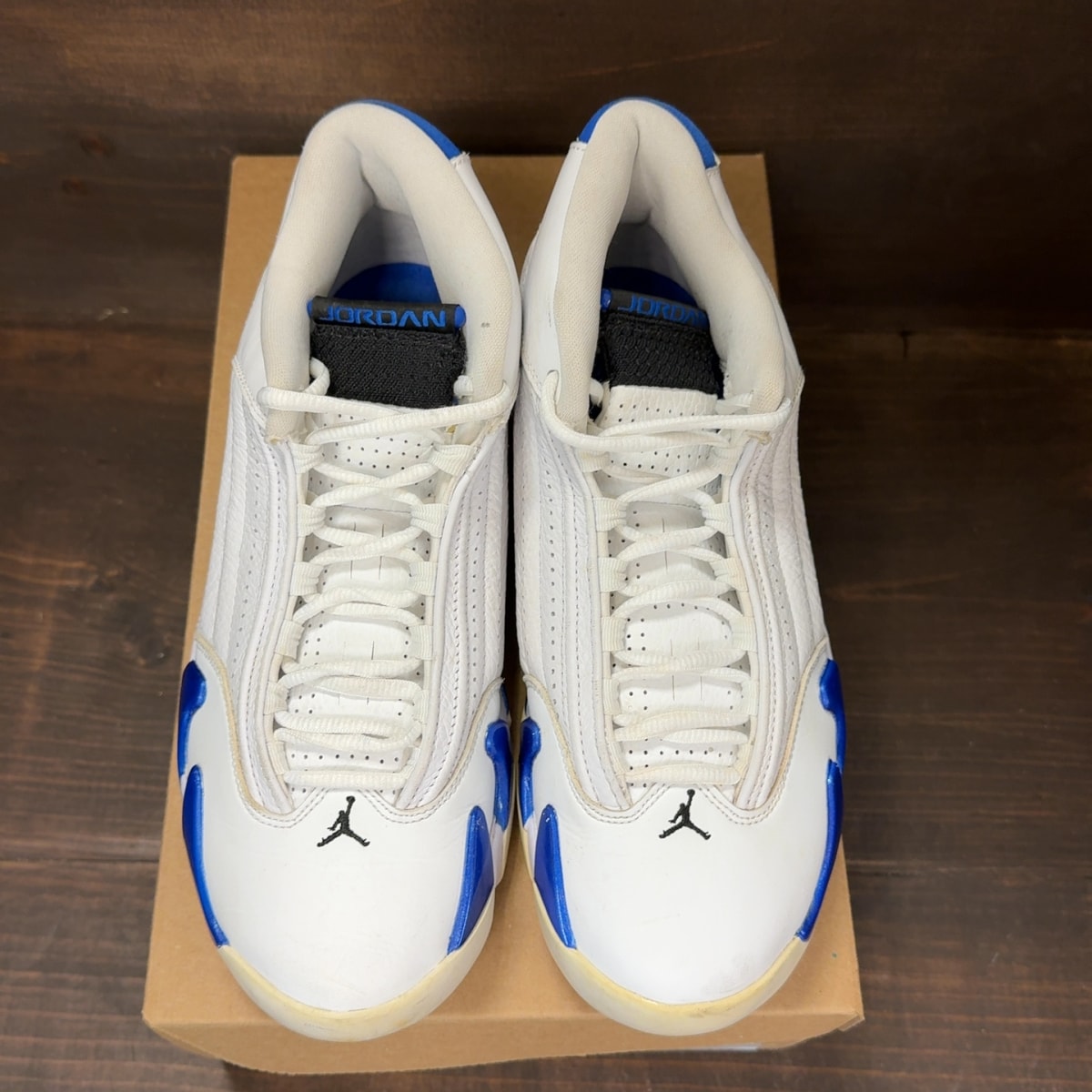 Jordan 14 Retro White Hyper Royal Size 8.5 (Pre-Owned) - Image 3