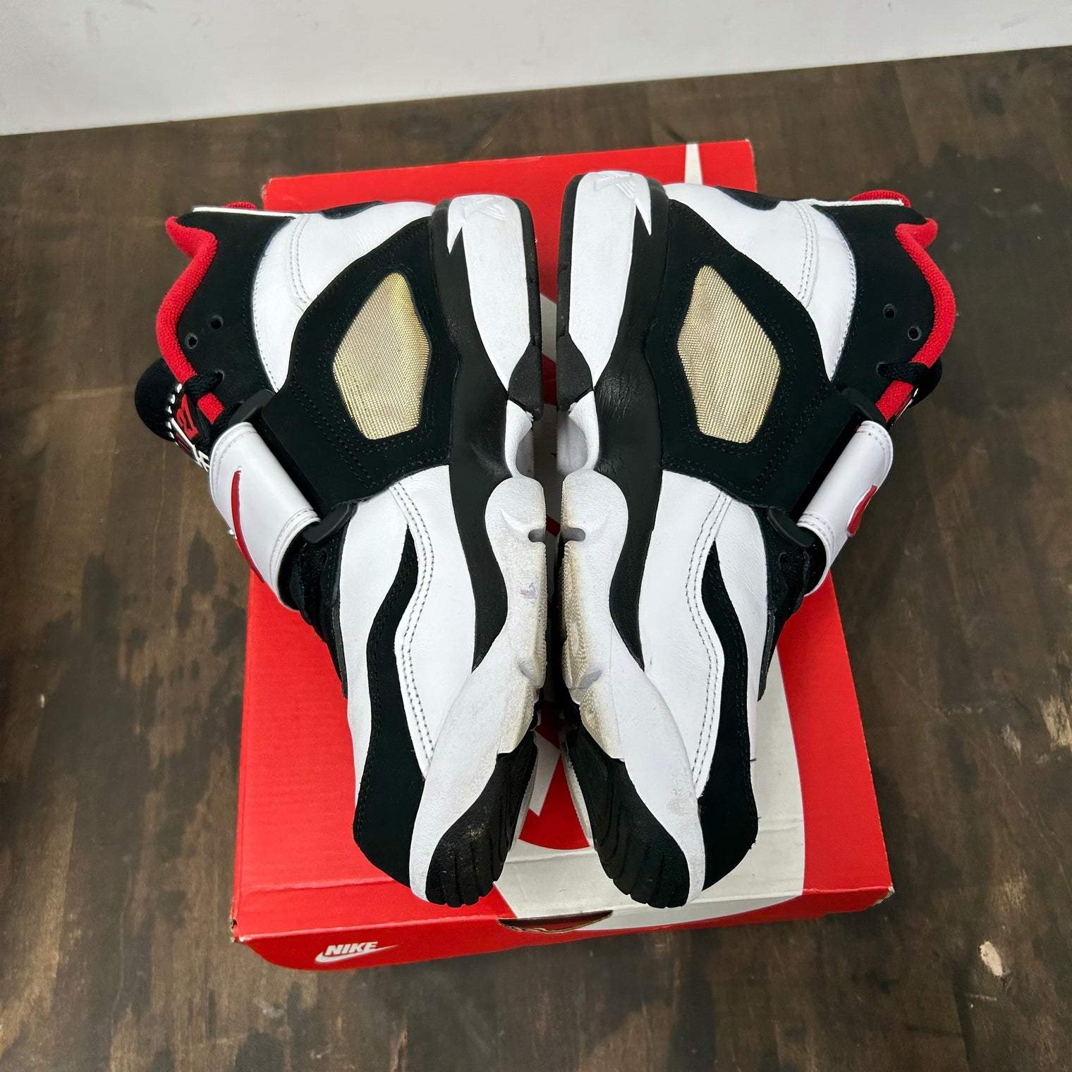49ers Nike Diamond Turf (USED)