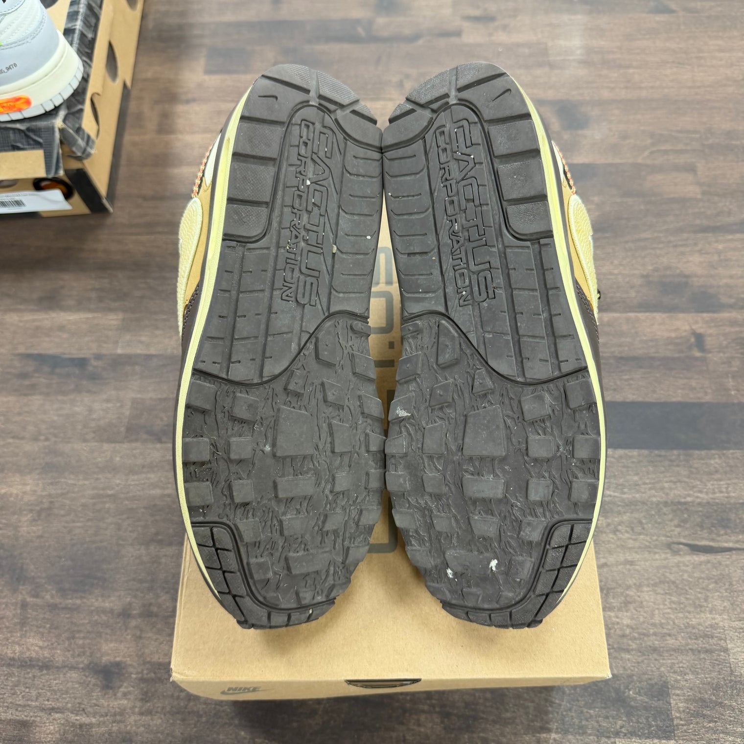 Travis Scott Cactus Jack Baroque Brown Nike Air Max 1 (USED)