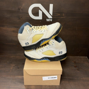 Jordan 5 Retro A Ma Maniére Dawn (Women's) Size 11W (Pre-Owned) - Image 1