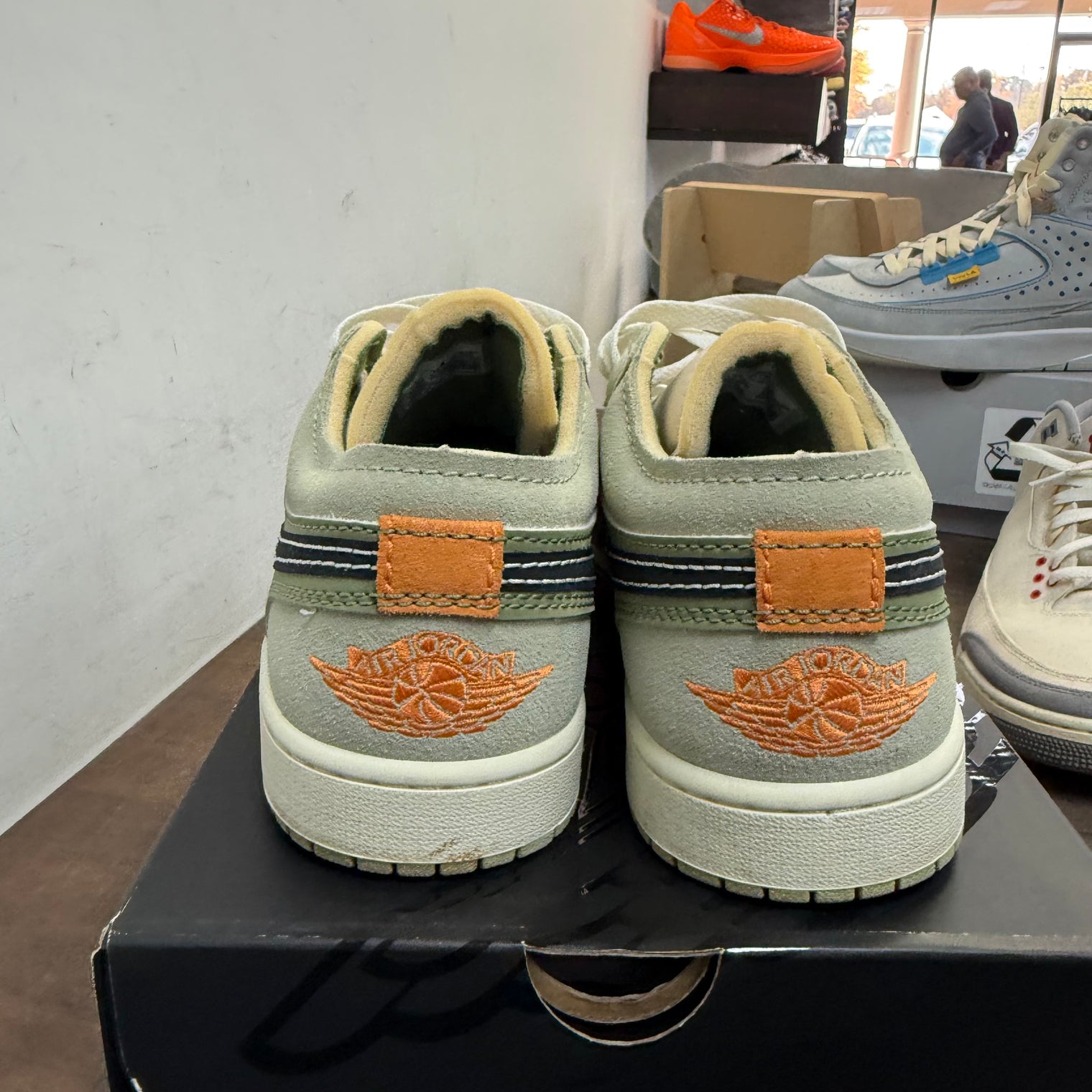 Craft Light Olive Jordan 1 Low SE (USED)