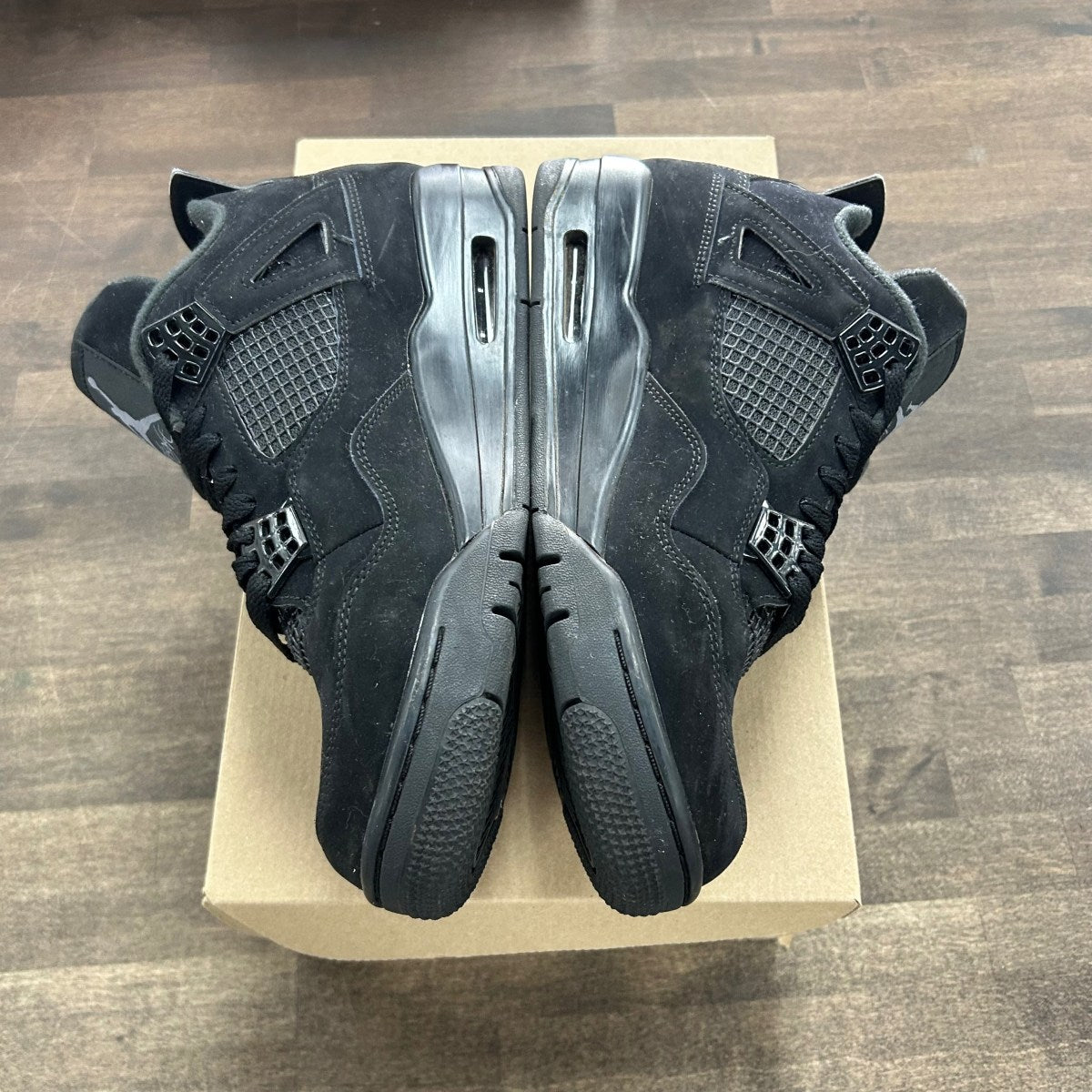 Jordan 4 Retro Black Cat (2020) Size 9.5 (Pre-Owned) - Image 3