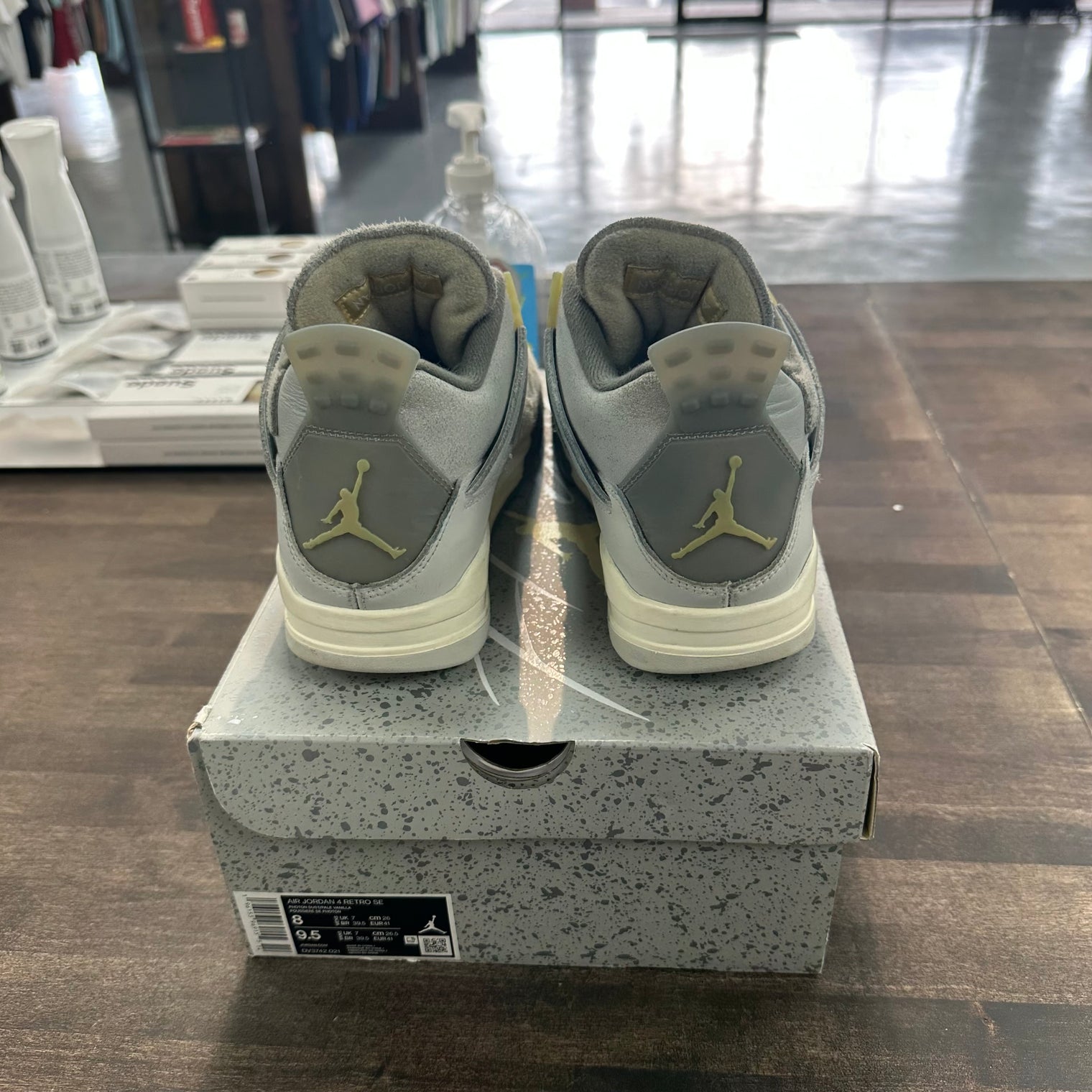 Air Jordan 4 Craft Photon Dust (USED)