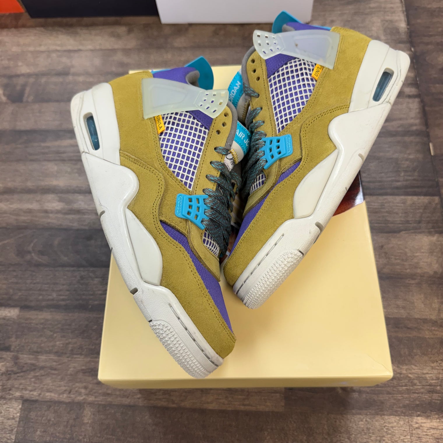 Union Desert Moss Jordan 4 SP (USED, No Insoles)