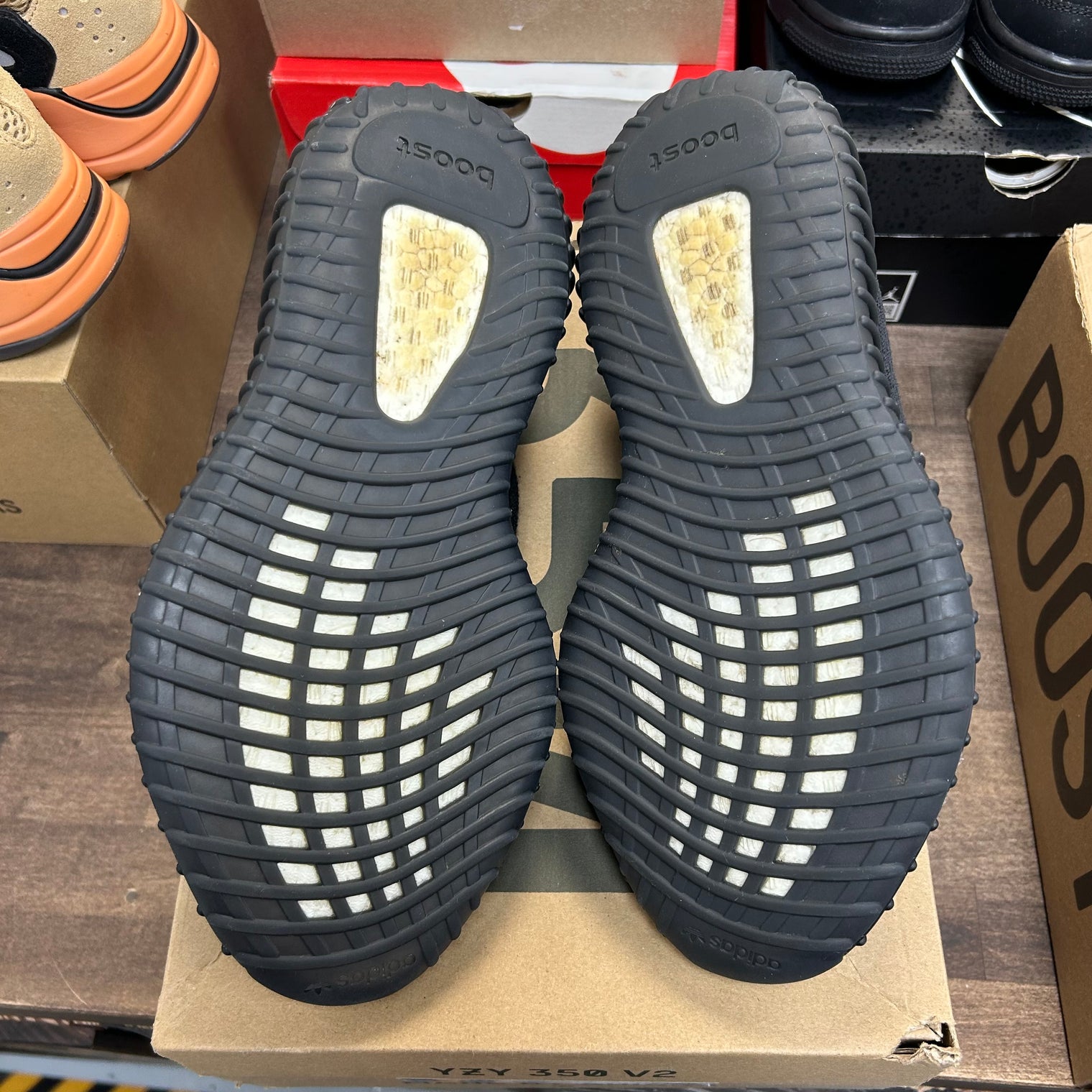 Onyx Yeezy 350 (USED)